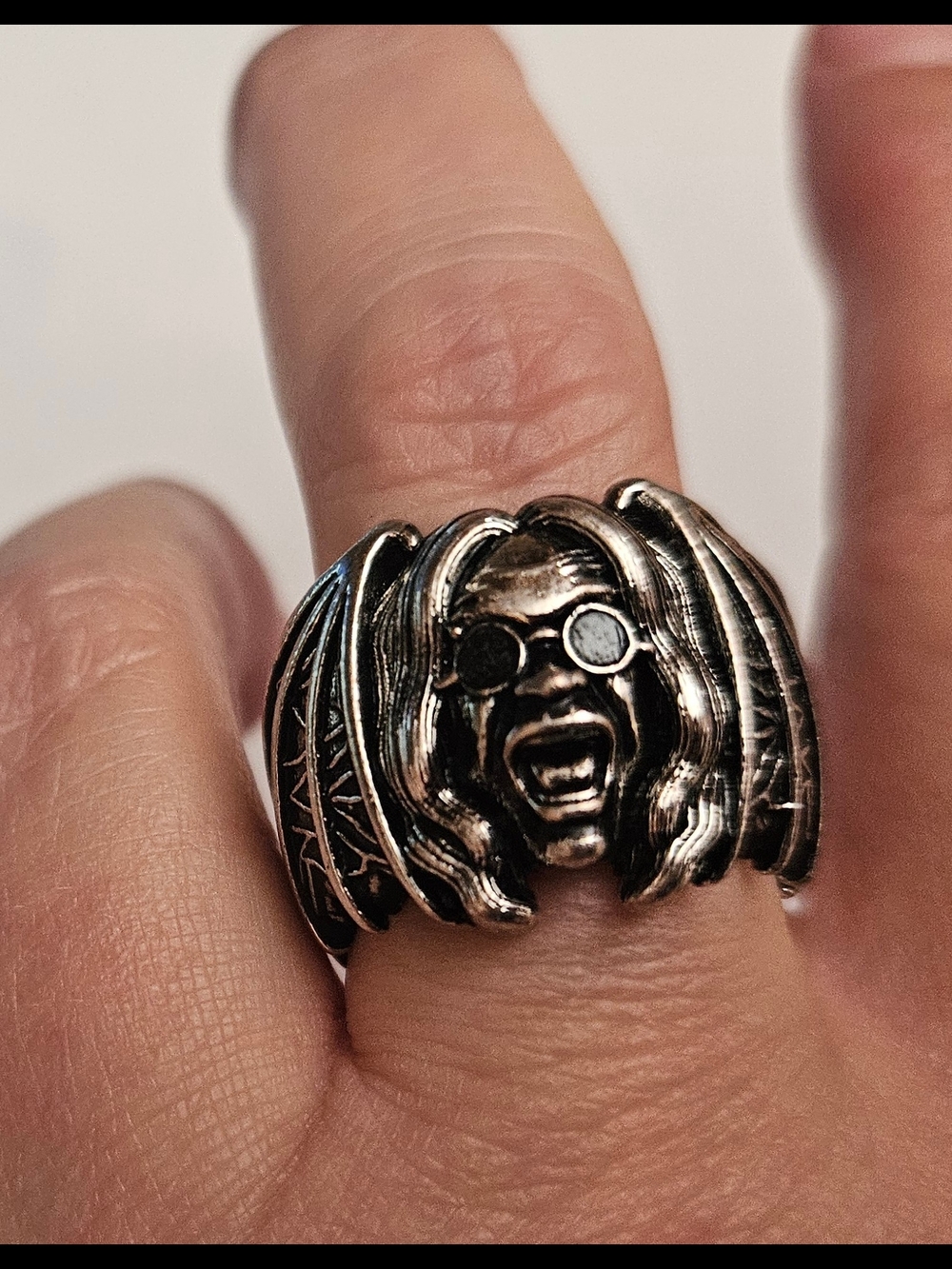 Ozzy Ring